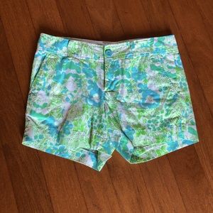 Lilly Pulitzer Size 2 Callahan shorts